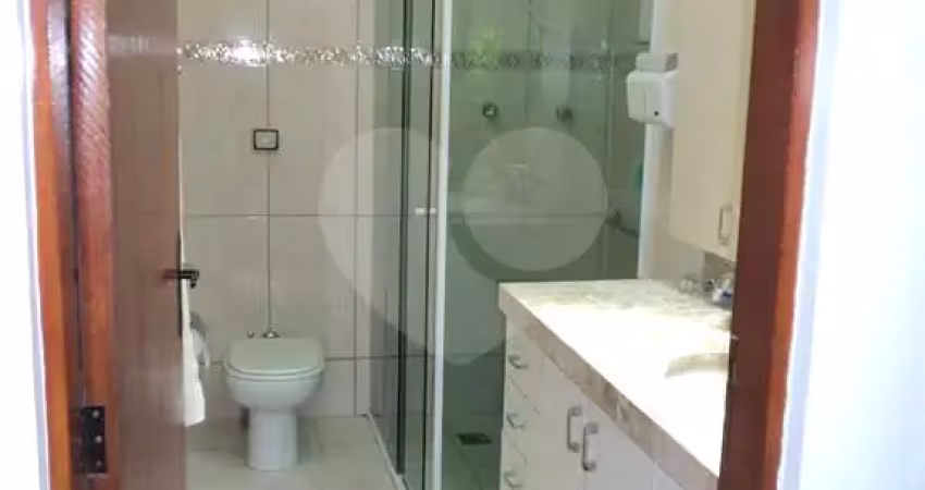 Casa com 3 quartos à venda na Rua Paineira, 8, Cidade das Flores, Osasco