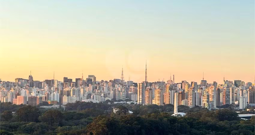 Apartamento com 1 quarto à venda na Alameda dos Arapanés, 197, Moema, São Paulo