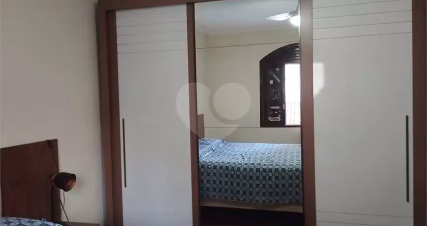 Casa com 3 quartos à venda na Rua Doutor Marrei Júnior, 106, Vila Dom Pedro II, São Paulo