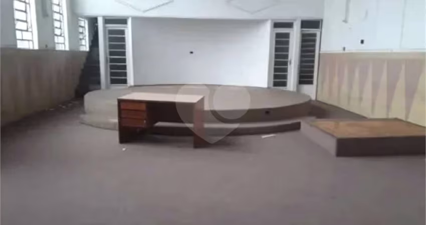Apartamento à venda na Rua Cristiano Viana, 865, Cerqueira César, São Paulo