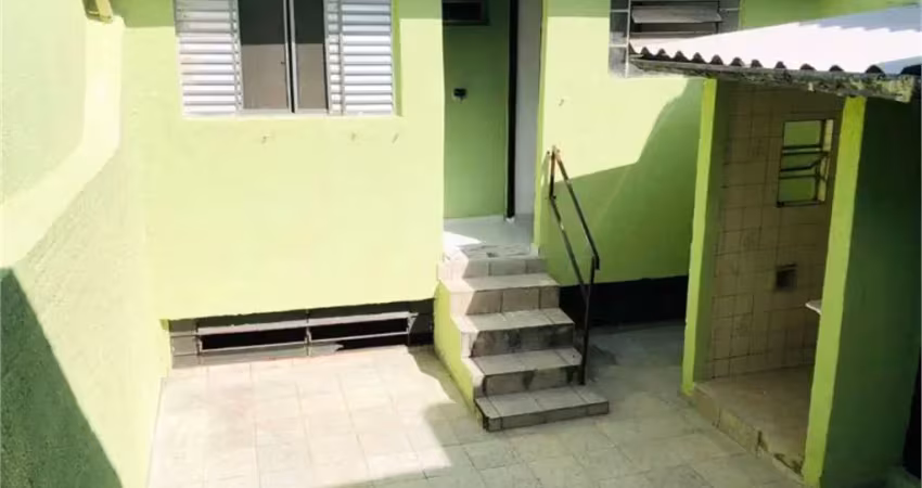 Casa com 2 quartos à venda na Rua Tsutomu Henni, 10, Vila Jacuí, São Paulo