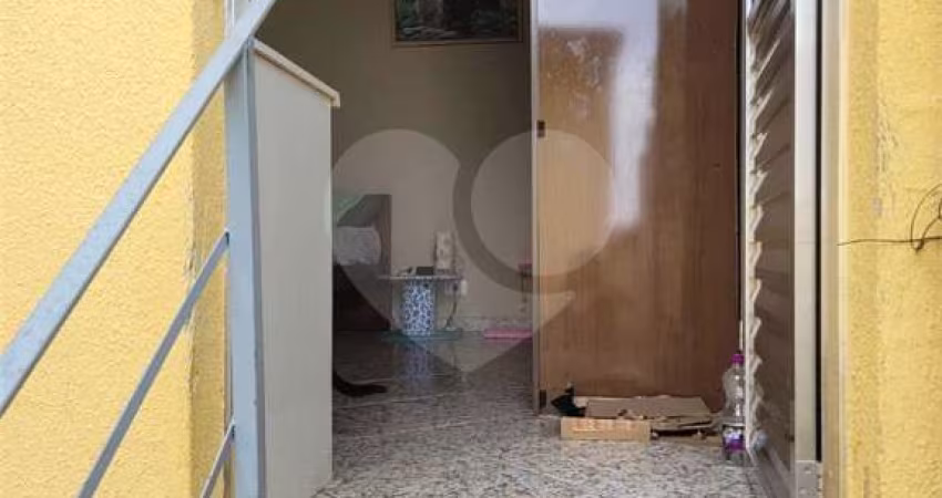Casa com 3 quartos à venda na Rua Andorra, 450, Vila Francisco Matarazzo, Santo André