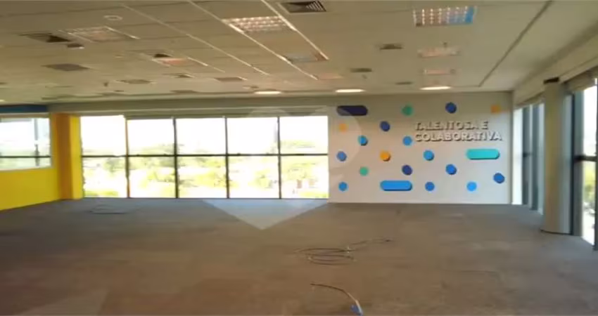 Casa comercial para alugar na Rua Hungria, 1400, Jardim Europa, São Paulo