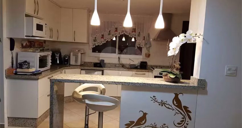 Casa com 3 quartos à venda na Rua Iguaruçu, 172, Tatuapé, São Paulo