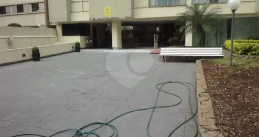 Apartamento com 2 quartos à venda na Rua Voluntários da Pátria, 2840, Santana, São Paulo