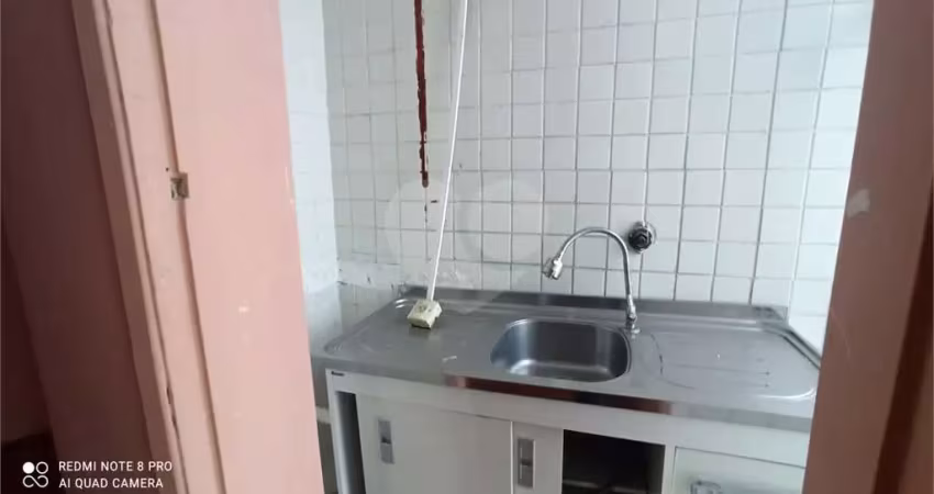 Casa comercial para alugar na Rua José Bonifácio, 24, Sé, São Paulo