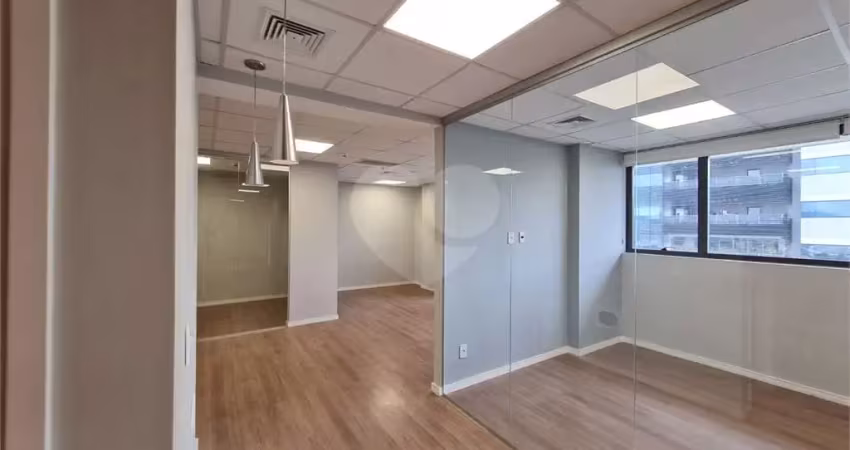 Sala comercial para alugar na Avenida Marquês de São Vicente, 2219, Água Branca, São Paulo