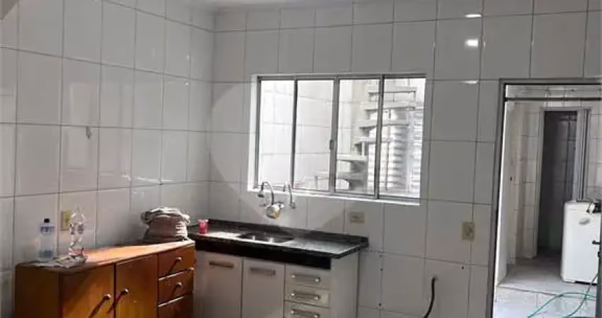 Casa com 4 quartos à venda na Avenida Professor Edgar Santos, 446, Vila Nhocune, São Paulo