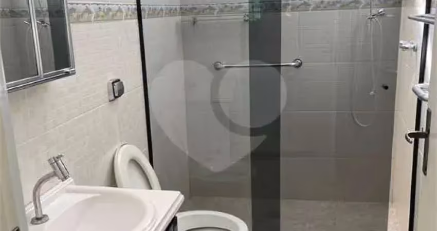 Casa com 2 quartos à venda na Rua Bebedouro, 108, Quarta Parada, São Paulo