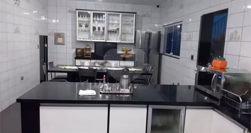 Casa com 6 quartos à venda na Estrada Velha Guarulhos-São Miguel, 2916, Jardim Santa Helena, Guarulhos