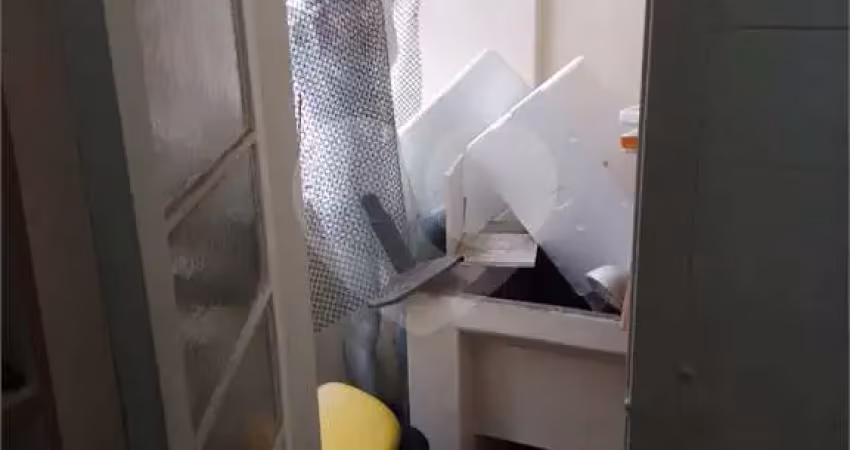 Apartamento com 1 quarto à venda na Avenida Senador Queirós, 456, Centro, São Paulo