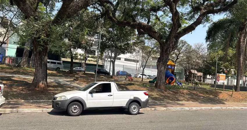 Terreno à venda na Rua Arisugawa, 525, Jardim Japão, São Paulo