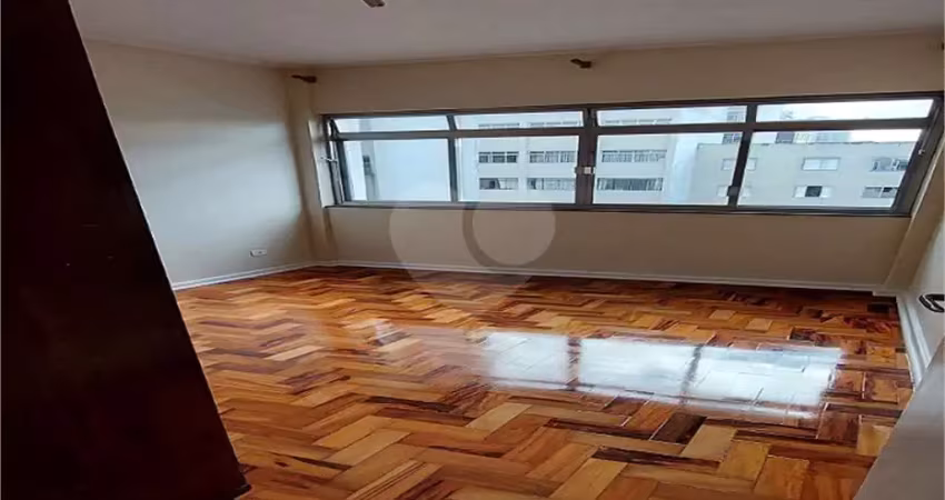 Apartamento com 3 quartos à venda na Rua Castro Alves, 31, Aclimação, São Paulo