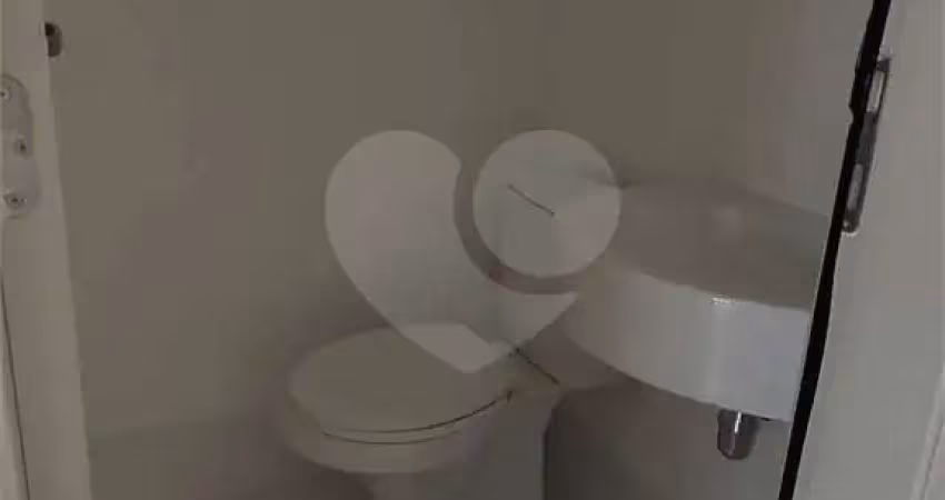 Sala comercial à venda na Rua Afonso de Freitas, 377, Paraíso, São Paulo