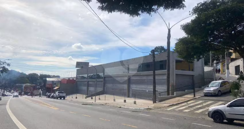 Ponto comercial para alugar na Avenida Carlos Lacerda, 1051, Pirajussara, São Paulo