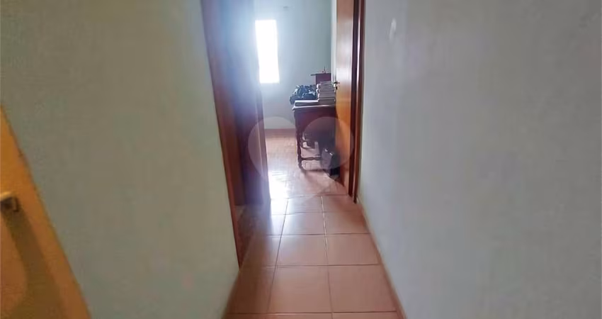Casa com 2 quartos para alugar na Rua das Caneleiras, 735, Jardim, Santo André