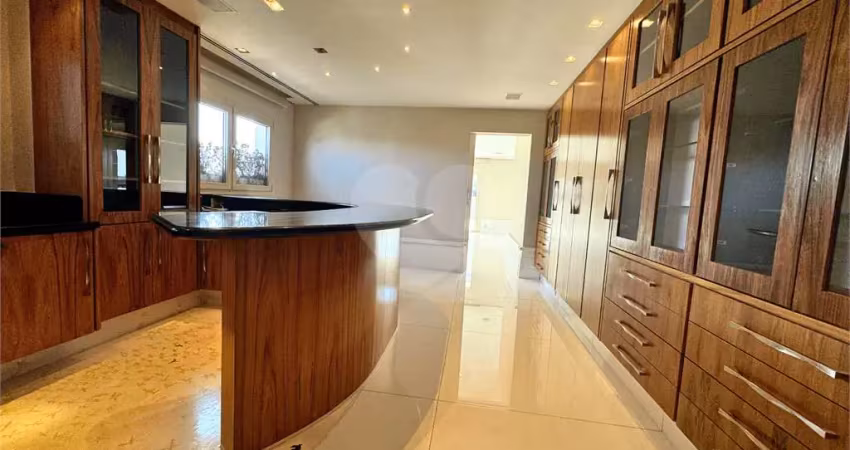 Apartamento com 5 quartos à venda na Rua Tucumã, 681, Jardim Europa, São Paulo