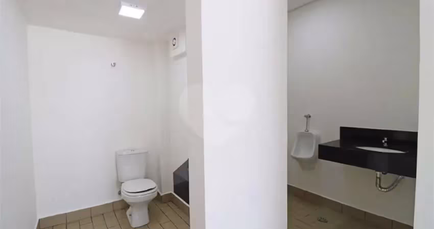 Prédio à venda na Rua Caio Graco, 521, Vila Romana, São Paulo