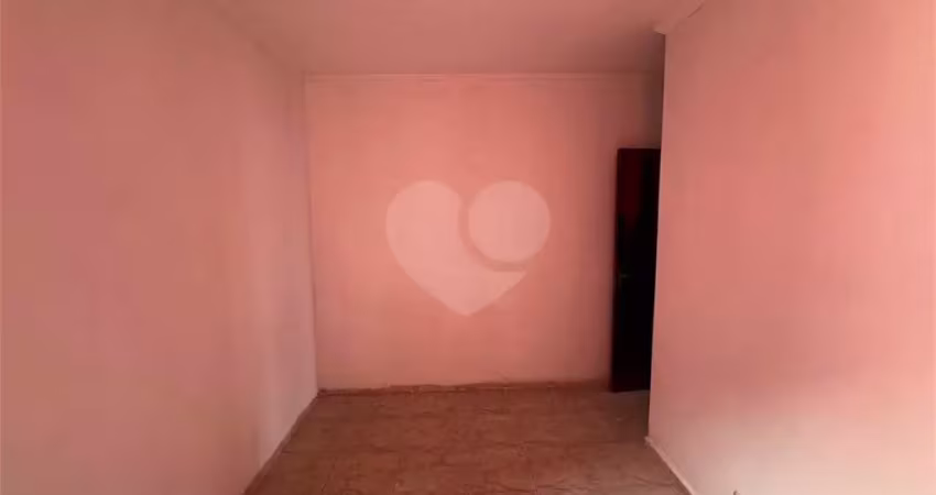 Casa com 3 quartos à venda na Rua Rogério Giorgi, 980, Vila Carrão, São Paulo