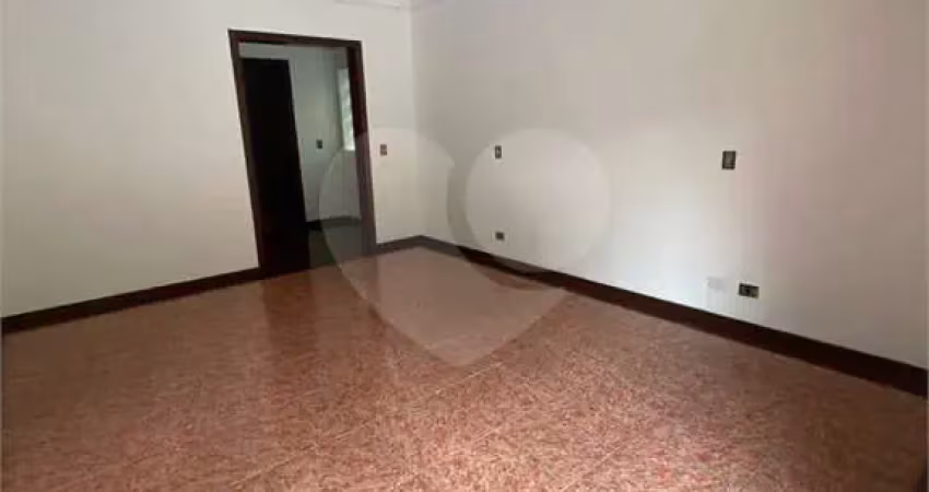 Casa em condomínio fechado com 5 quartos para alugar na Alameda Friburgo, 110, Alphaville, Santana de Parnaíba