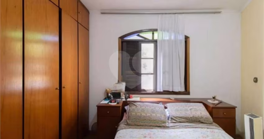 Casa com 3 quartos à venda na Praça Cabo Eutrópio Wilhelm de Freitas, 20, Jardim Santa Mena, Guarulhos
