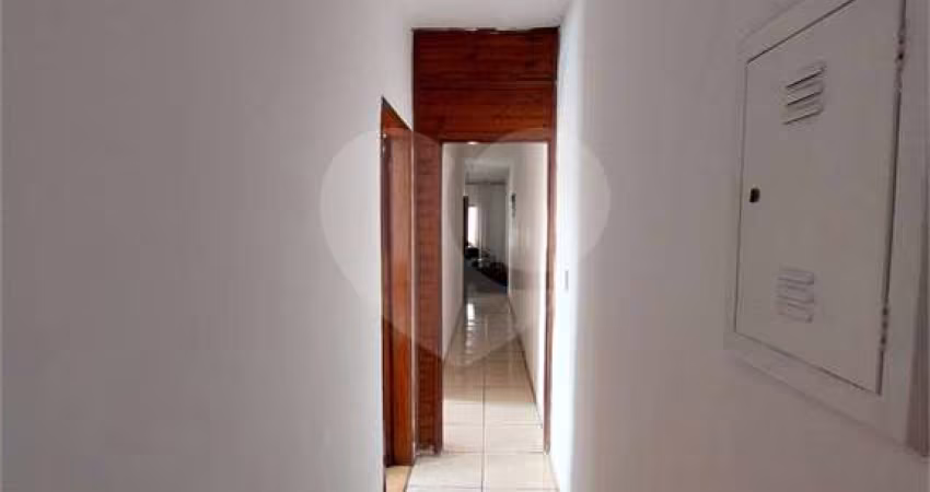 Casa com 5 quartos à venda na Rua Colômbia, 196, Centro, Diadema