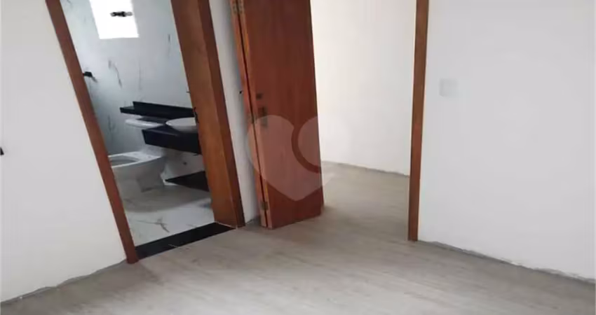 Casa com 3 quartos à venda na Rua Praga, 60, Vila Metalúrgica, Santo André