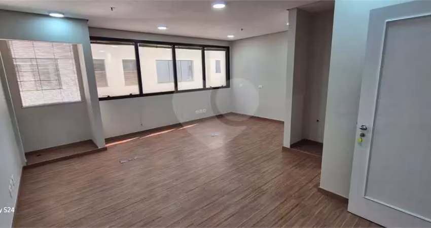 Sala comercial à venda na Avenida Vereador José Diniz, 3643, Santo Amaro, São Paulo