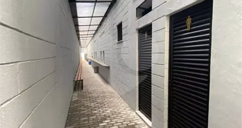 Barracão / Galpão / Depósito à venda na Avenida Ede, 775, Vila Ede, São Paulo