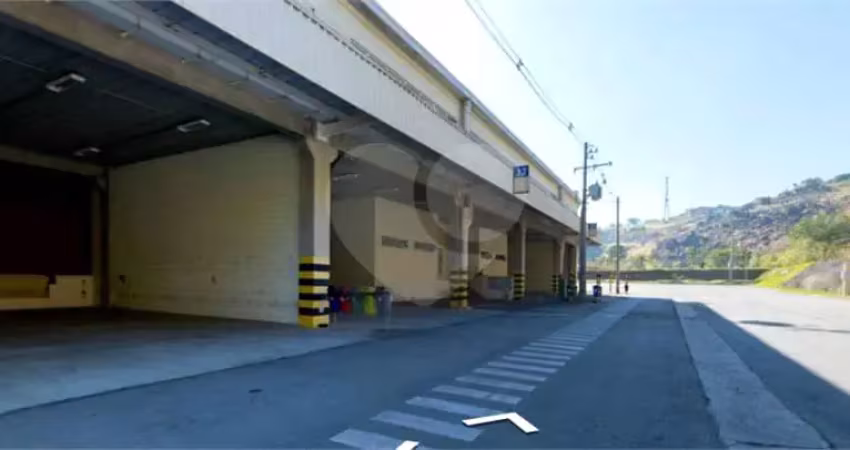 Barracão / Galpão / Depósito para alugar na Rua Jussara, 516, Jardim Santa Cecília, Barueri