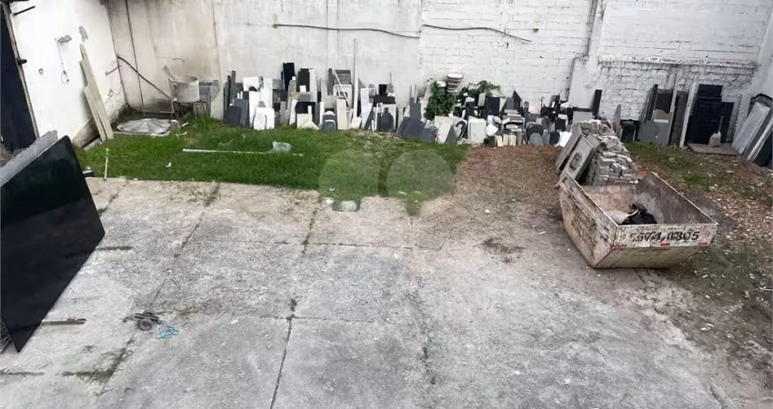 Terreno à venda na Rua Martim Afonso, 40, Conceição, Diadema