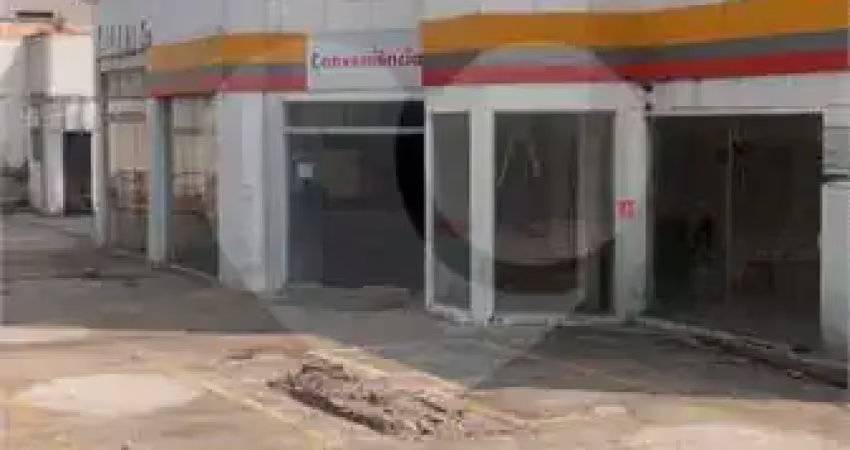 Barracão / Galpão / Depósito à venda na Rua Faustolo, 1000, Água Branca, São Paulo