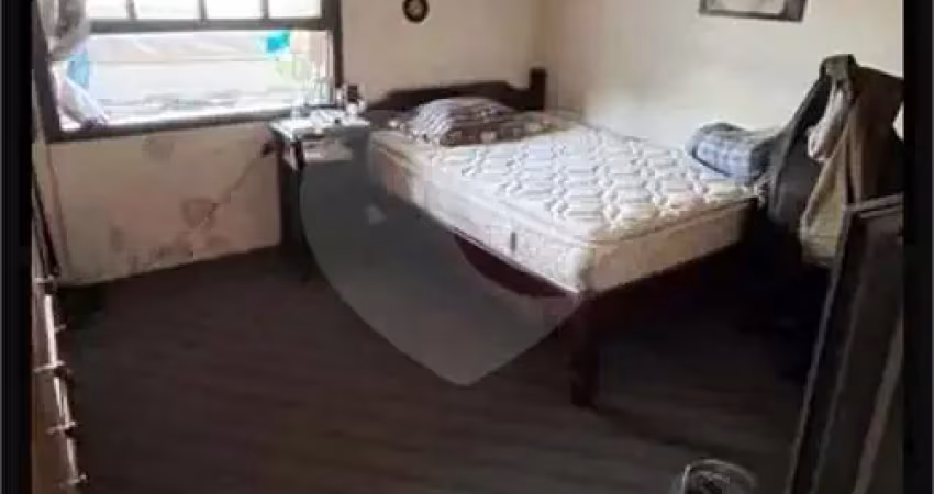 Casa com 3 quartos à venda na Rua Senador Tarcísio Miranda, 50, Planalto, São Bernardo do Campo
