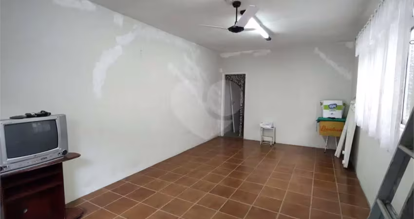 Casa com 3 quartos à venda na Rua Caitezal, 260, Água Fria, São Paulo