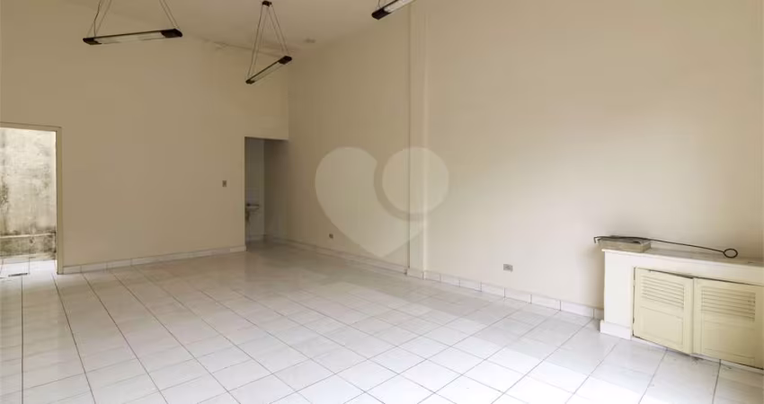 Casa com 3 quartos à venda na Avenida Lacerda Franco, 2067, Cambuci, São Paulo
