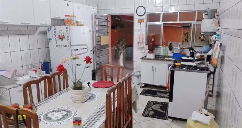 Casa com 3 quartos à venda na Rua Jatobá, 557, Eldorado, Diadema