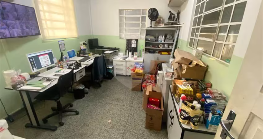 Barracão / Galpão / Depósito à venda na Rua Frei Orlando, 301, Vila Santa Isabel, São Paulo
