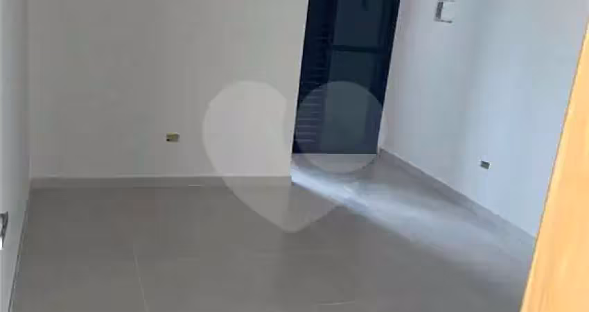 Casa com 3 quartos para alugar na Rua Vera, 170, Jardim Santa Mena, Guarulhos