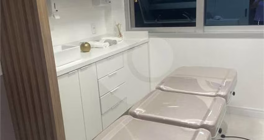 Sala comercial à venda na Rua Domingos Lopes da Silva, 890, Vila Suzana, São Paulo