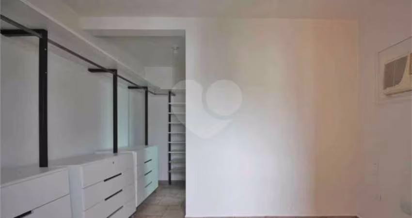 Apartamento com 3 quartos à venda na Rua Barão de Melgaço, 168, Real Parque, São Paulo