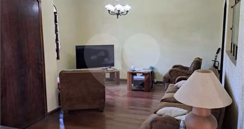 Casa em condomínio fechado com 3 quartos à venda na Alameda das Sempre-Vivas, 907, Alphaville, Santana de Parnaíba