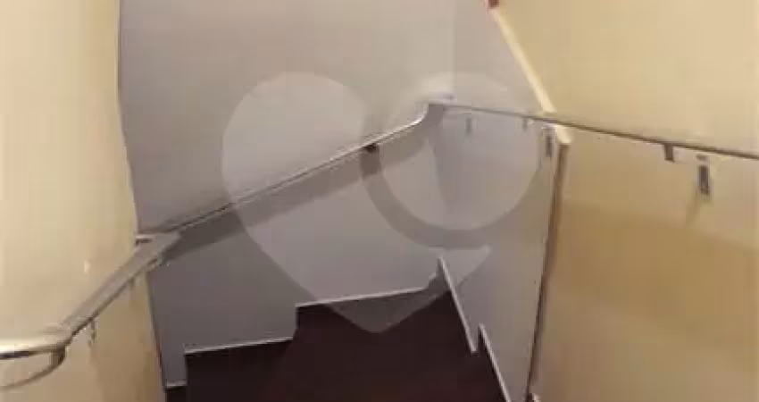 Casa com 4 quartos à venda na Rua Citrinium, 168, Jardim das Flores, Osasco