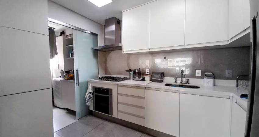 Apartamento com 3 quartos à venda na Avenida Marquês de São Vicente, 2860, Água Branca, São Paulo