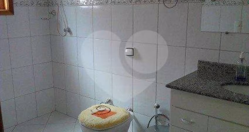 Casa com 3 quartos para alugar na Rua Rodrigues de Campos Leite, 135, Vila Ipojuca, São Paulo