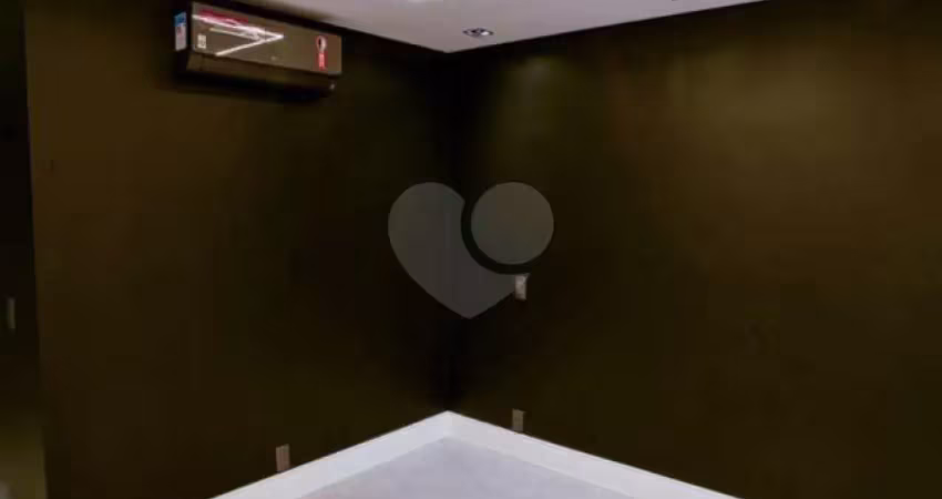 Casa com 3 quartos à venda na Rua Palmitinho, 59, Itaquera, São Paulo
