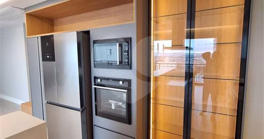 Apartamento com 3 quartos para alugar na Rua Tuiuti, 626, Tatuapé, São Paulo