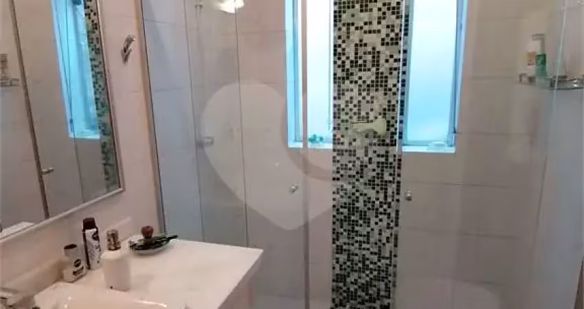 Casa com 3 quartos à venda na Rua Professora Carolina Ribeiro, 534, Vila Mariana, São Paulo