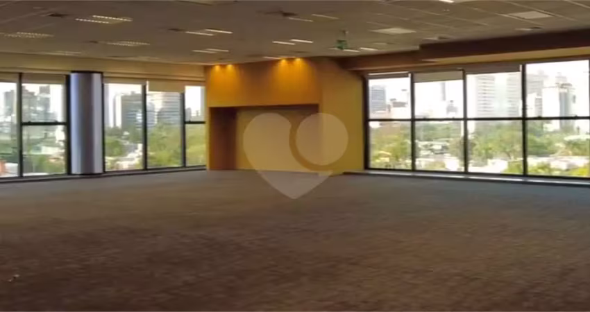 Casa comercial para alugar na Rua Hungria, 1400, Jardim Europa, São Paulo