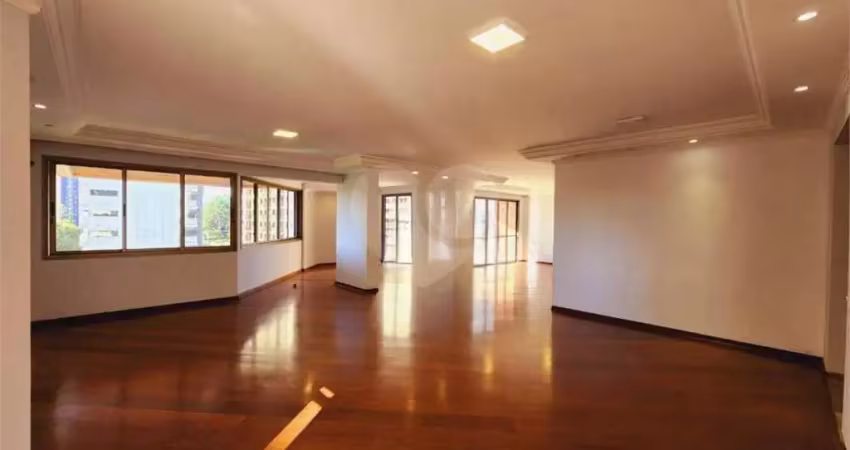 Apartamento com 3 quartos para alugar na Alameda Grajaú, 615, Alphaville Centro Industrial e Empresarial/Alphaville., Barueri