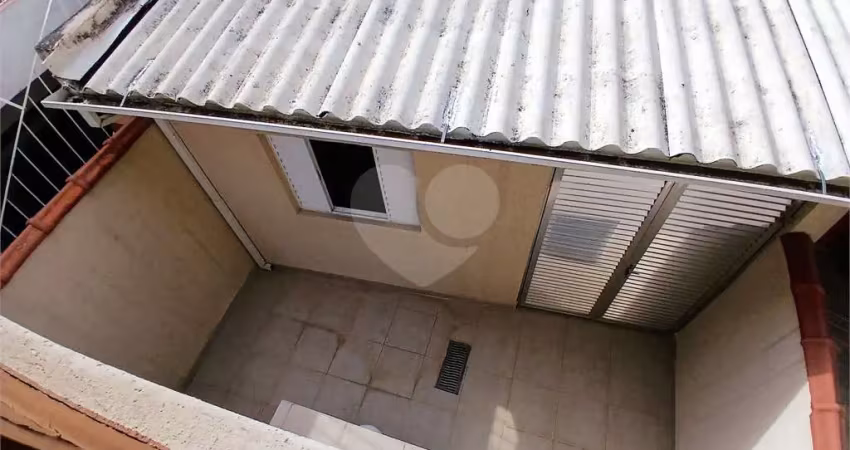 Casa com 3 quartos para alugar na Rua Manuel Gaya, 1902, Vila Mazzei, São Paulo